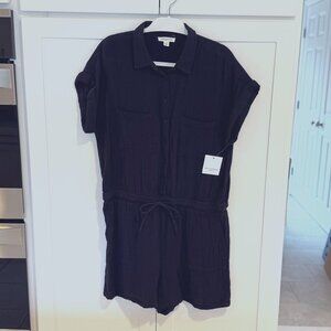 beachlunchlounge Black Shorts Romper